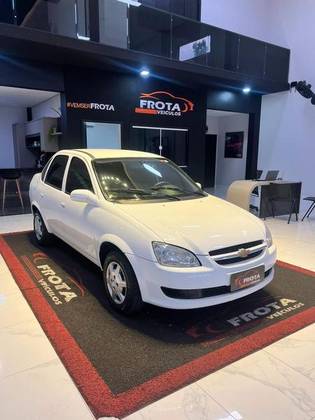 CHEVROLET CLASSIC 1.0 MPFI LS 8V FLEX 4P MANUAL CHEVROLET CLASSIC 1.0 MPFI LS 8V FLEX 4P MANUAL